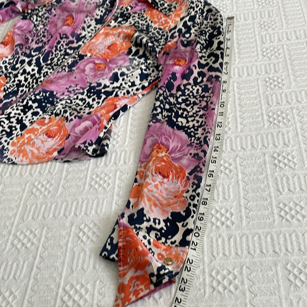 ST. JOHN silk floral leopard print blouse roses peony - Picture 12 of 17